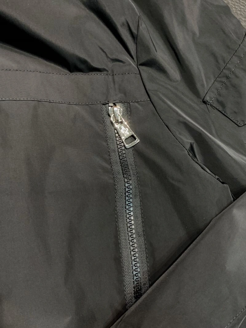 Moncler Outwear Modern 142014