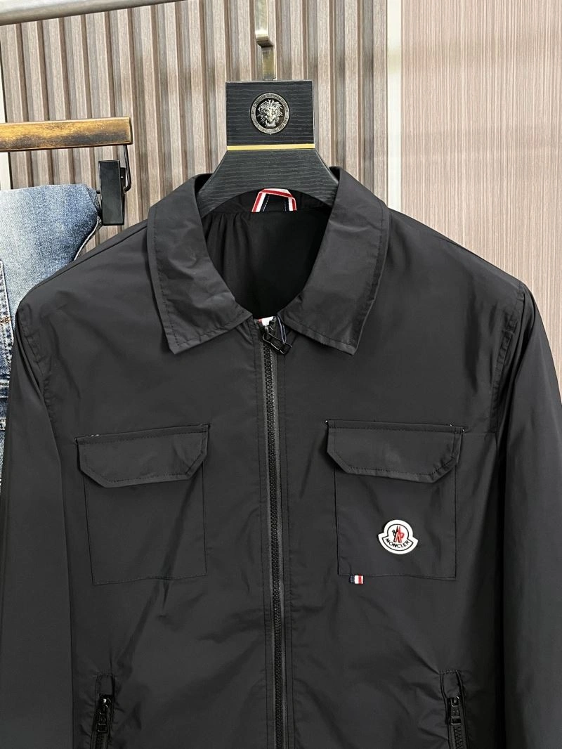 Moncler Outwear SoftTouch 142000