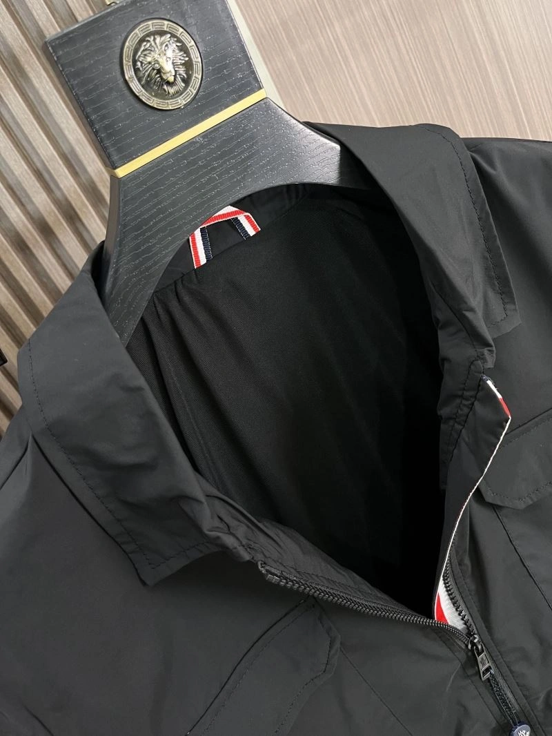 Moncler Outwear SoftTouch 142000