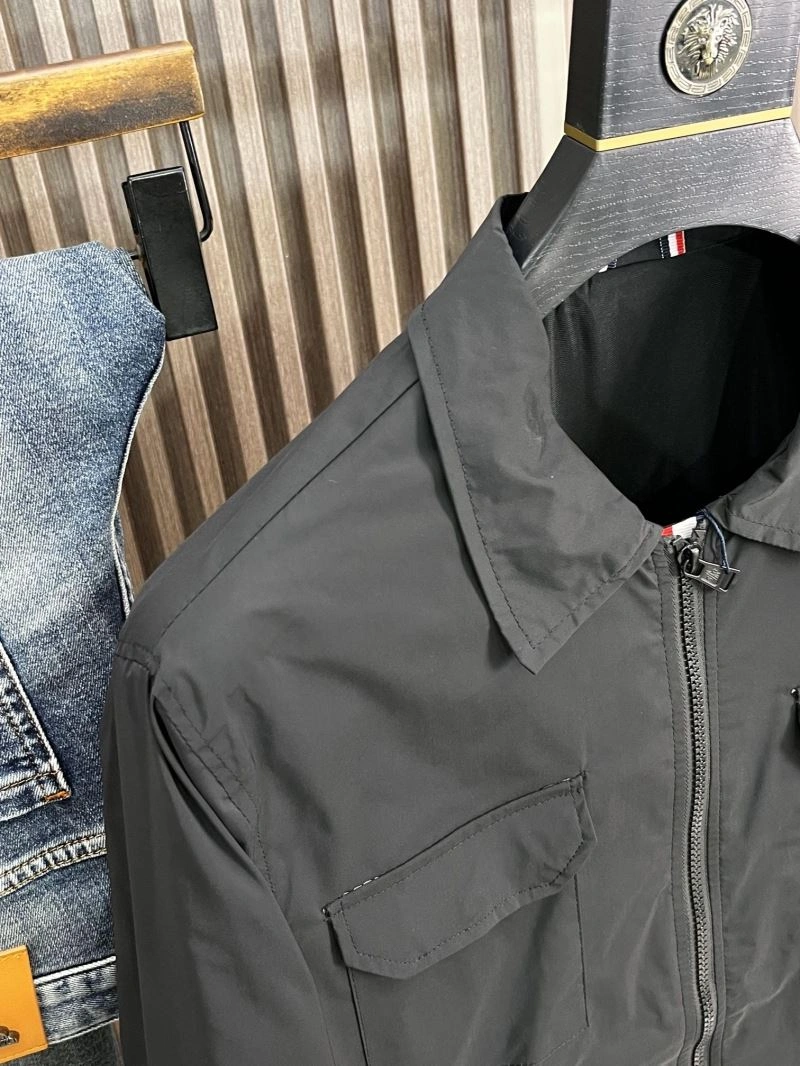 Moncler Outwear SoftTouch 142000
