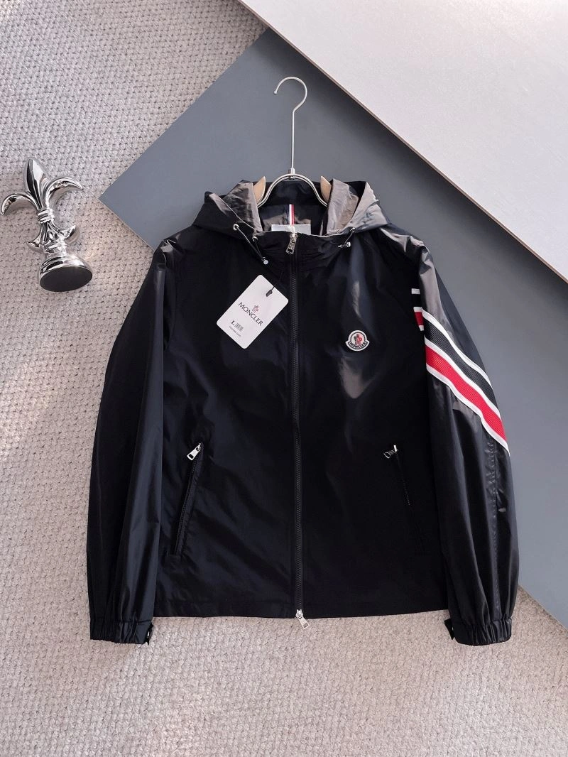 Attractive Moncler Outwear 142006