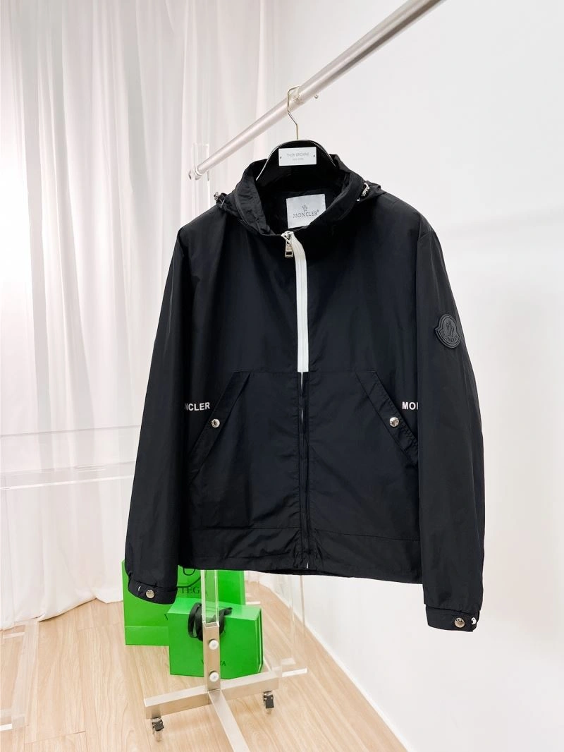 Moncler Outwear Premium 142003