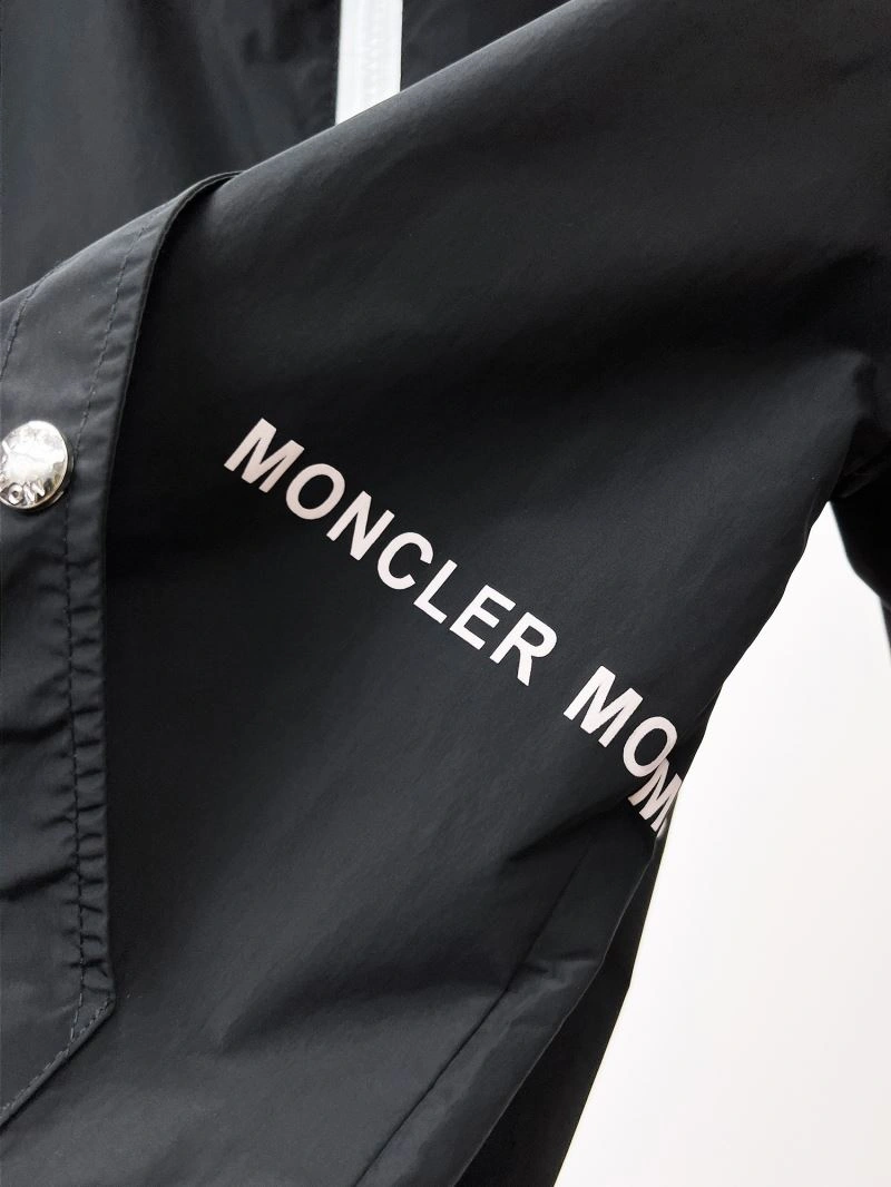 Moncler Outwear Premium 142003
