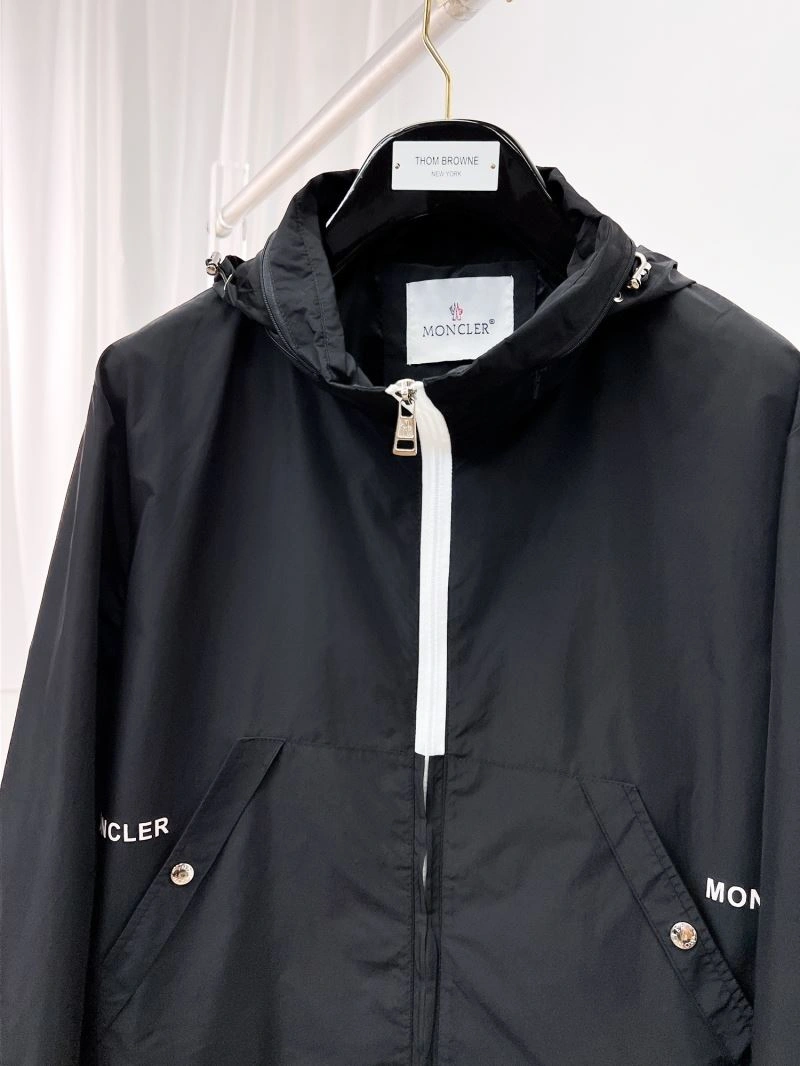 Moncler Outwear Premium 142003