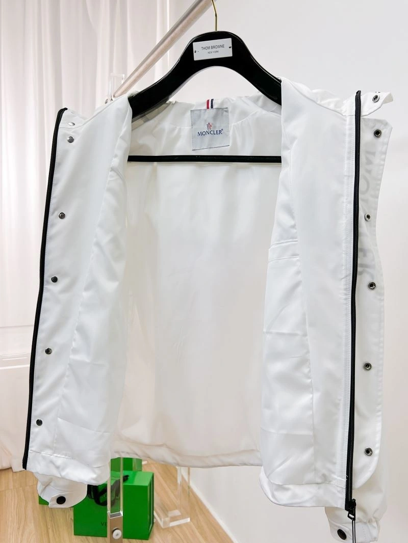 Moncler Outwear FlexibleFit 141996