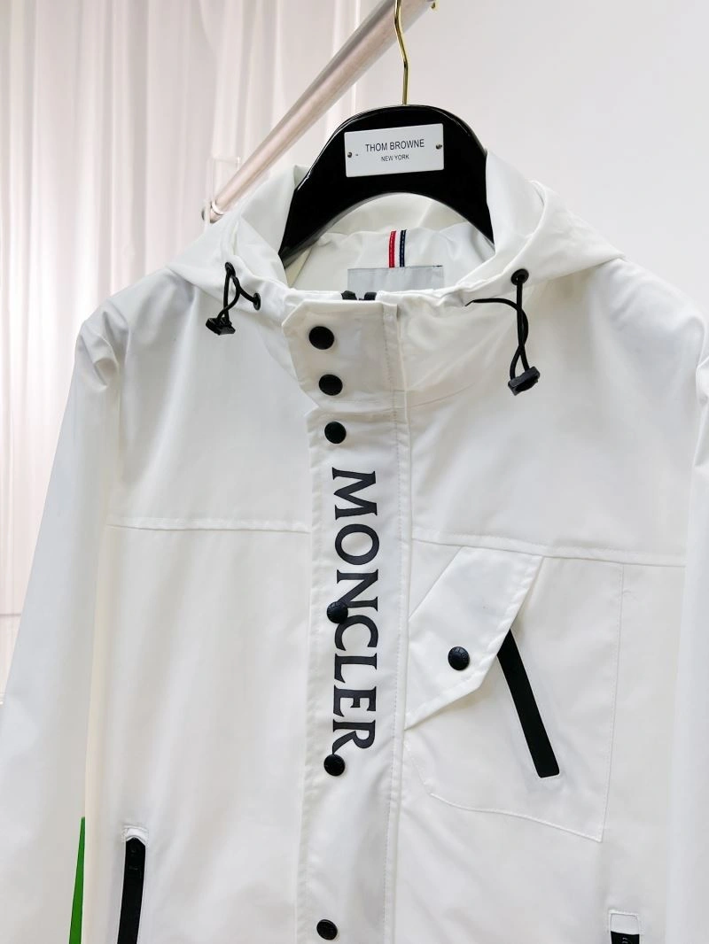 Moncler Outwear FlexibleFit 141996