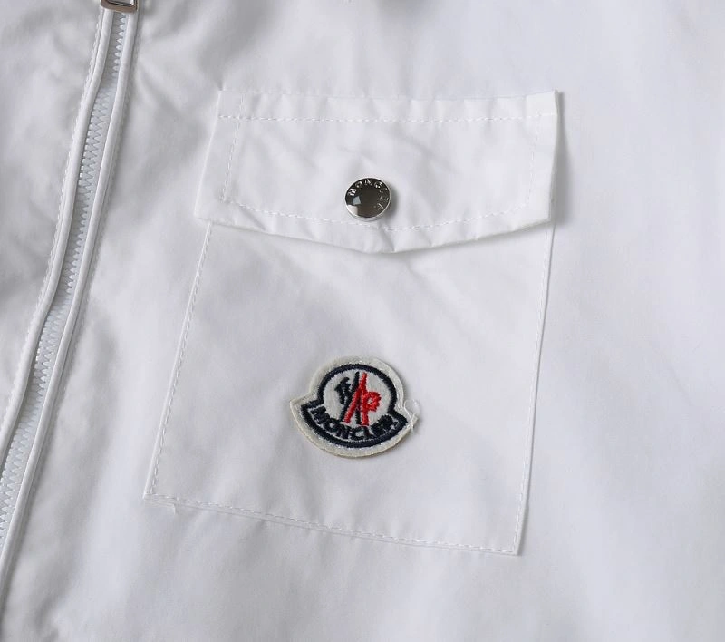 Moncler Outwear WellDesigned 141984
