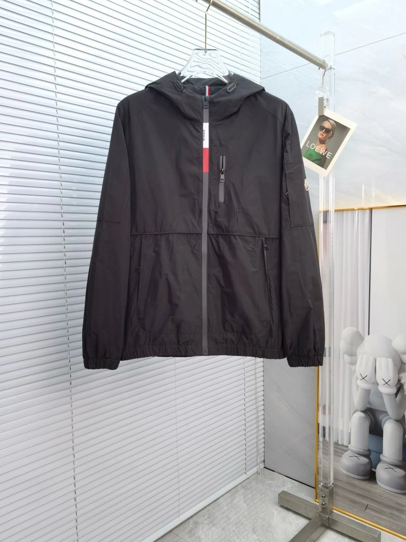 Upgraded Moncler Outwear 141988