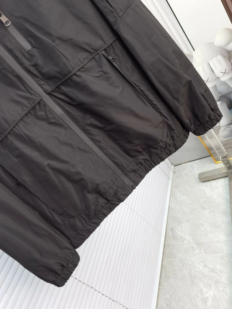 Upgraded Moncler Outwear 141988