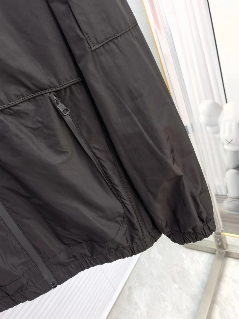 Upgraded Moncler Outwear 141988
