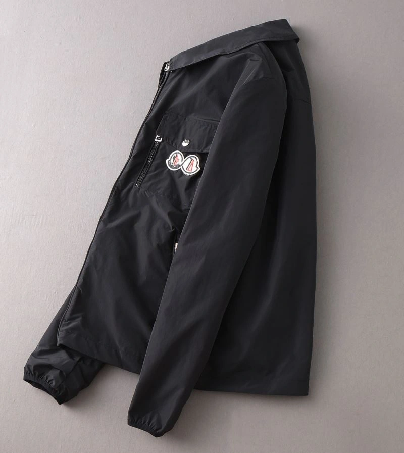 Moncler Outwear Fashionable 141985