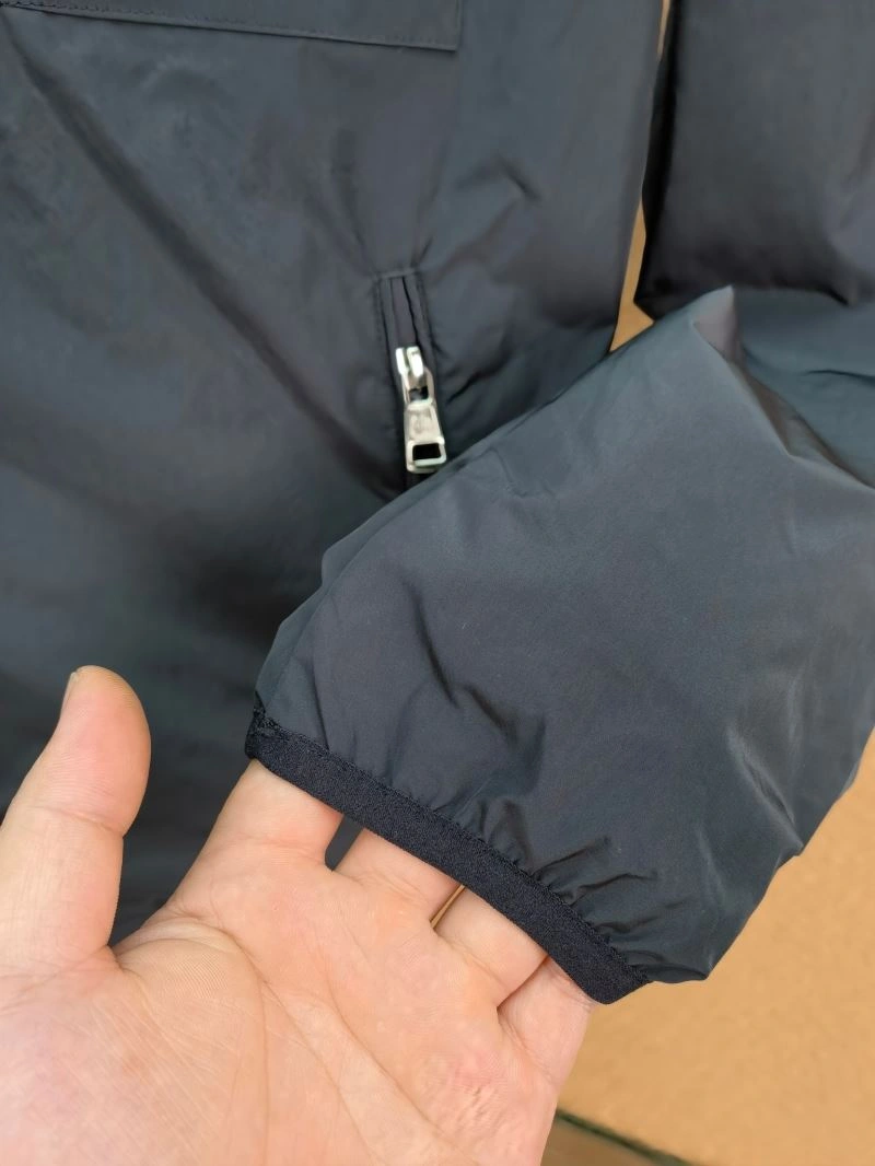 Upgraded Moncler Outwear 141983