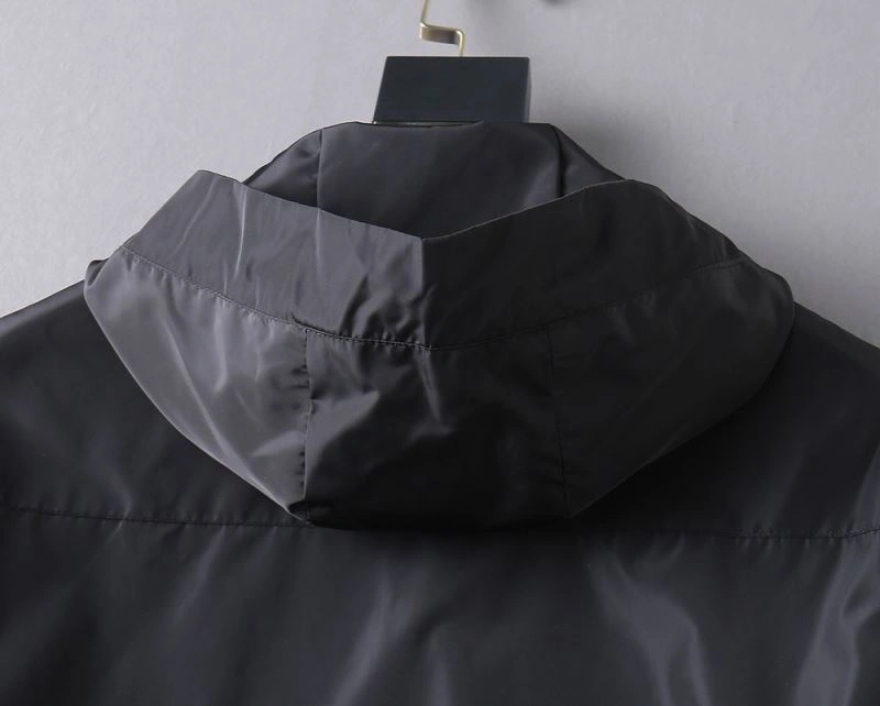 Moncler Outwear Fashionable 141980
