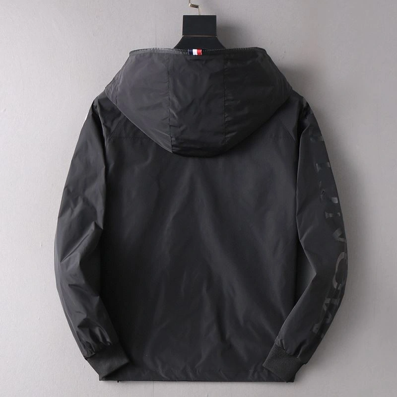 Moncler Outwear GoodFit 141978