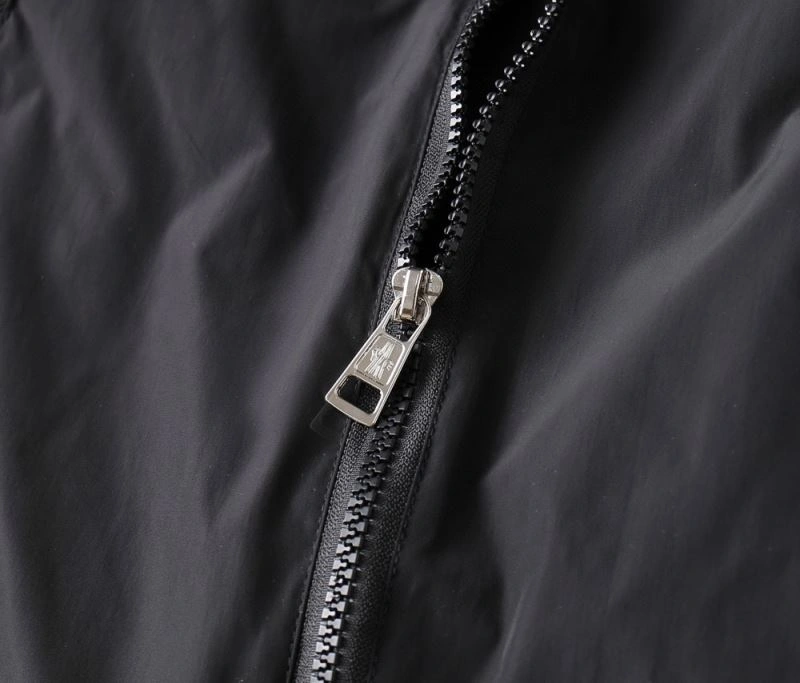 Moncler Outwear GoodFit 141978