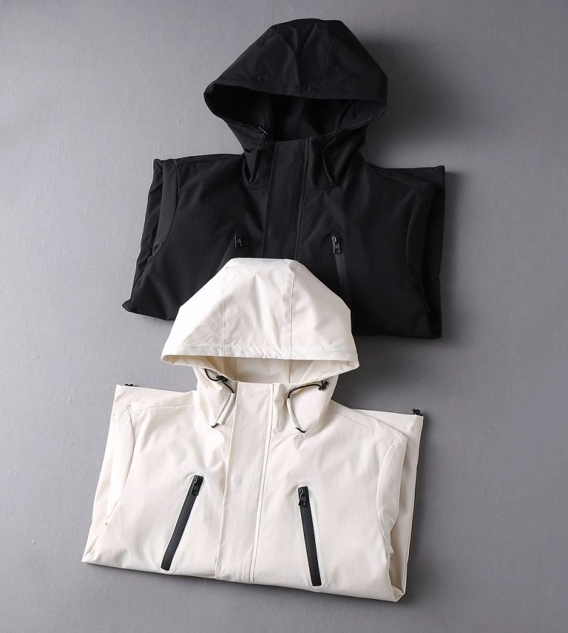Moncler Outwear Bright 141976