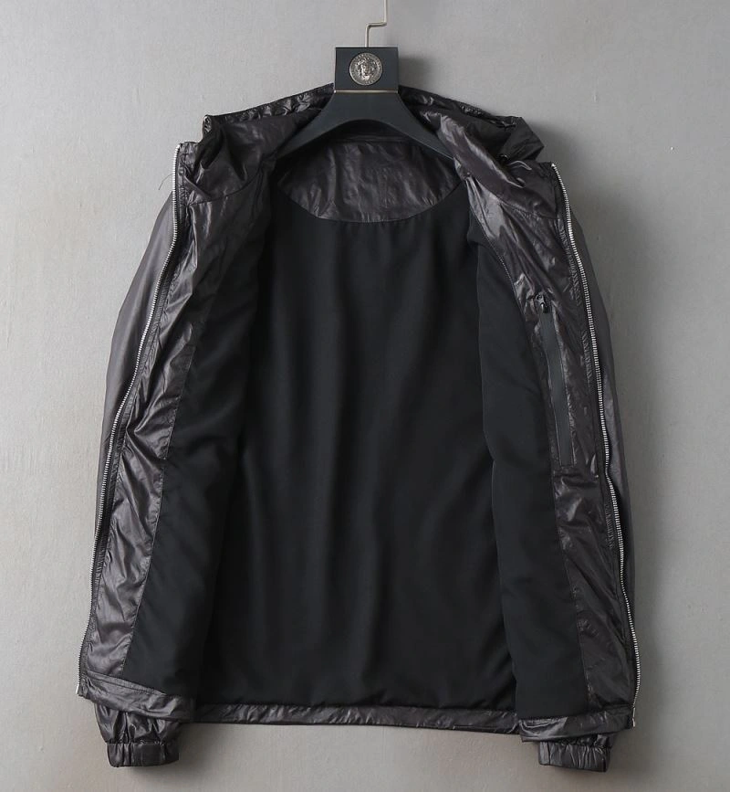 Moncler Outwear OdorResistant 141977
