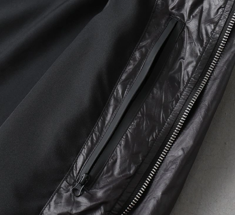 Moncler Outwear OdorResistant 141977