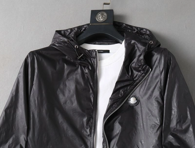 Moncler Outwear OdorResistant 141977