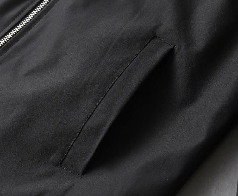 Lightweight Moncler Outwear 141967