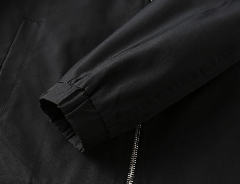 Lightweight Moncler Outwear 141967