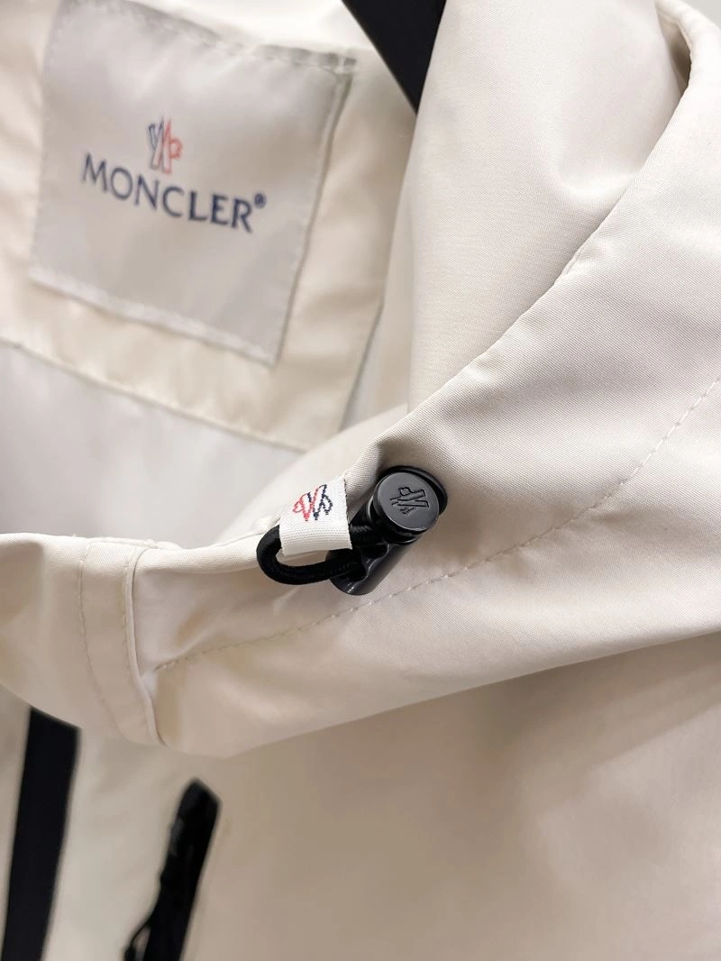 Moncler Outwear Unique 141973
