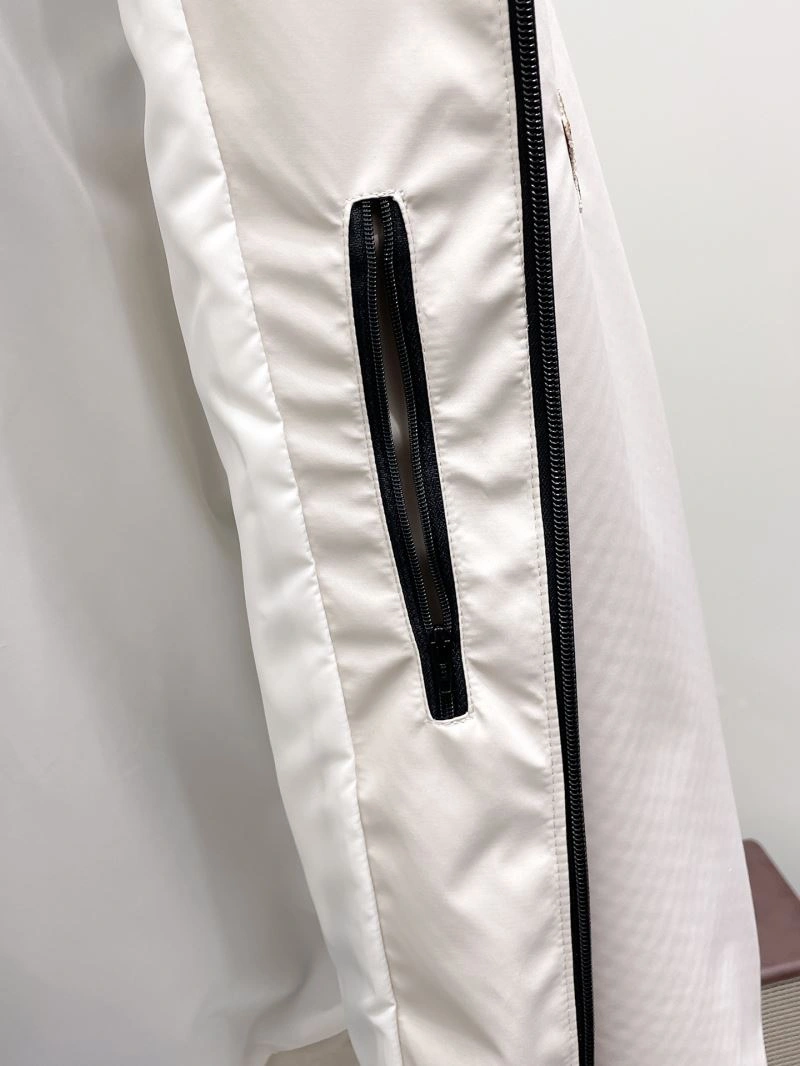 Moncler Outwear Unique 141973