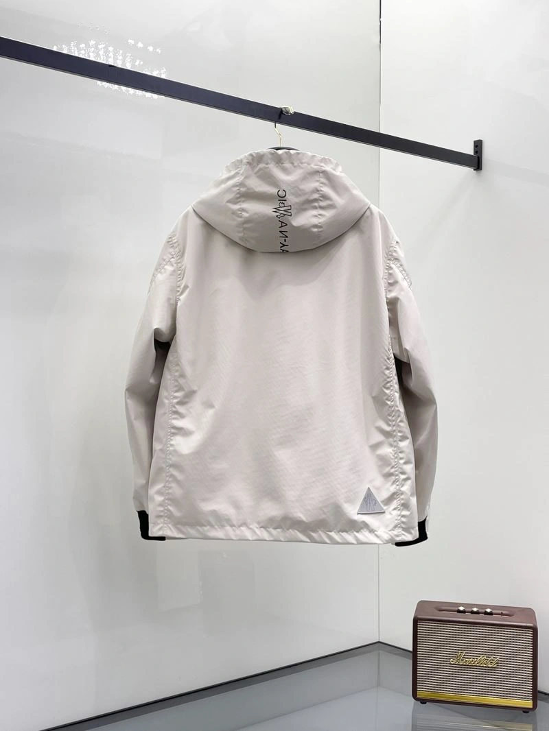 Moncler Outwear Unique 141973