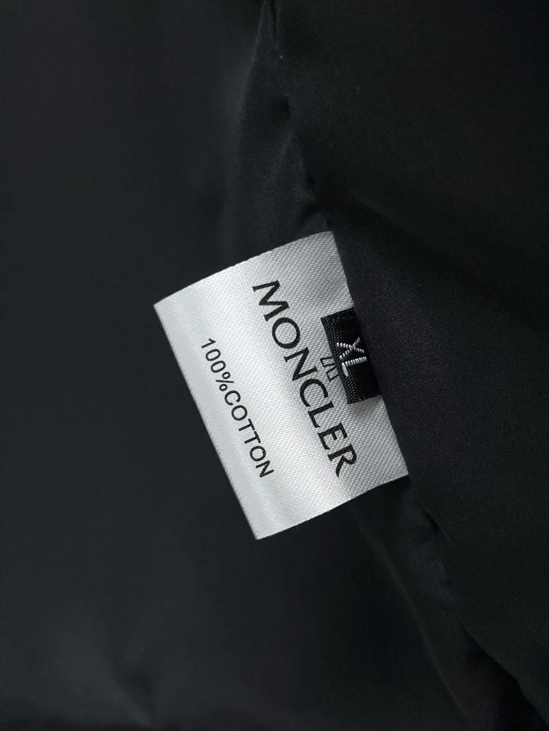 AllSeason Moncler Outwear 141953