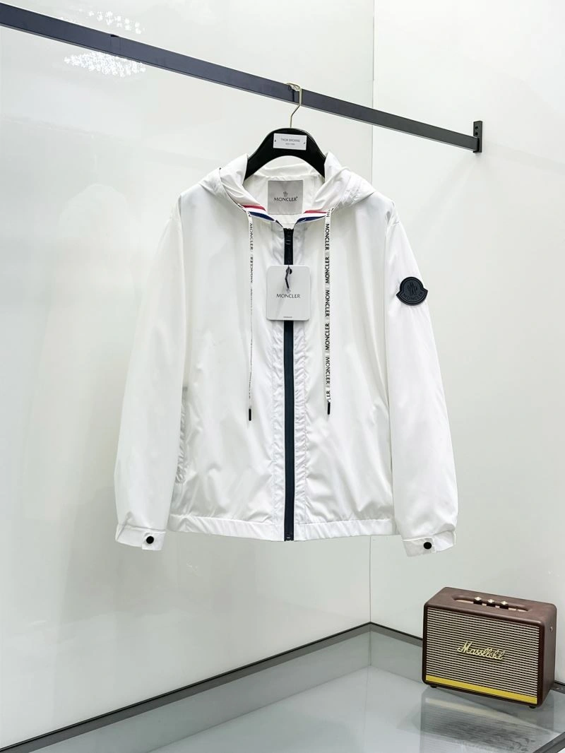 Durable Moncler Outwear 141955