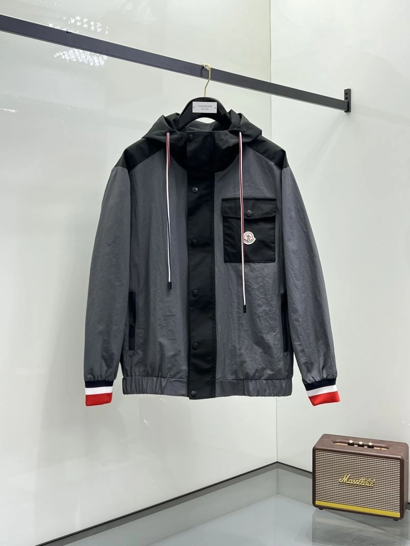 Moncler Outwear SoftTouch 141956