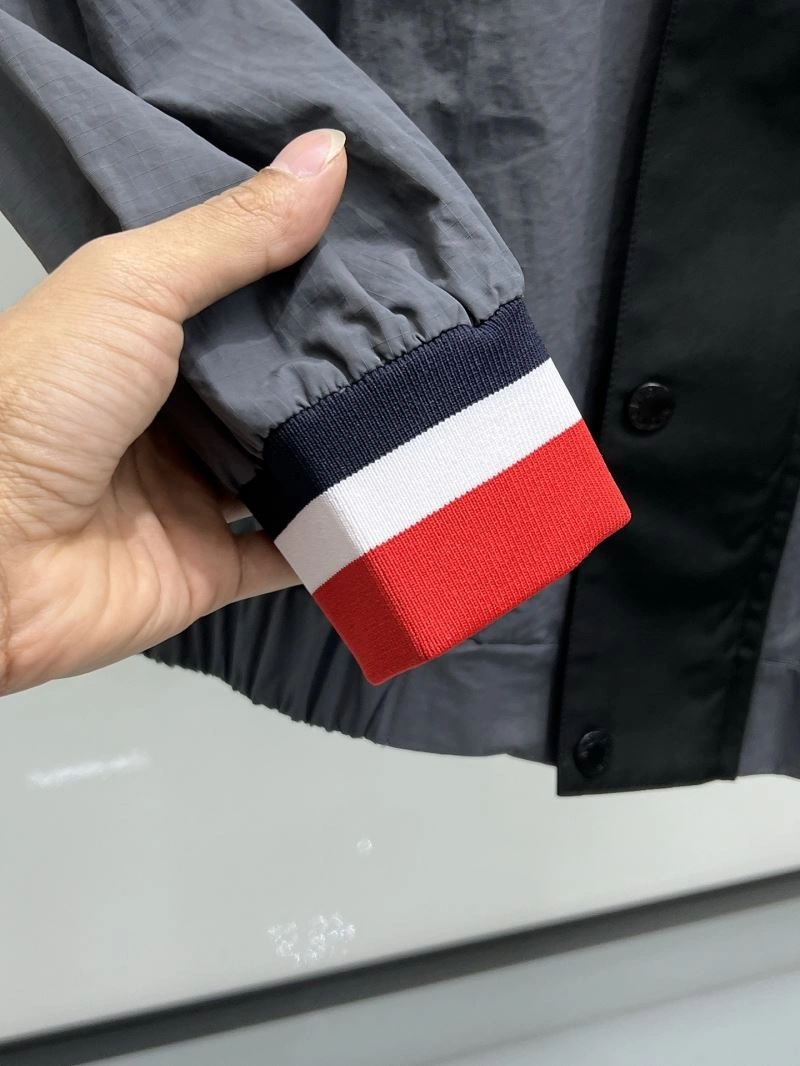 Moncler Outwear SoftTouch 141956