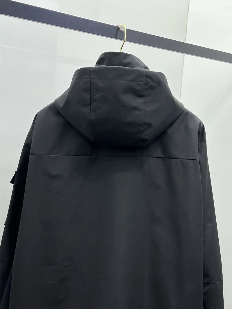 Chic Moncler Outwear 141968