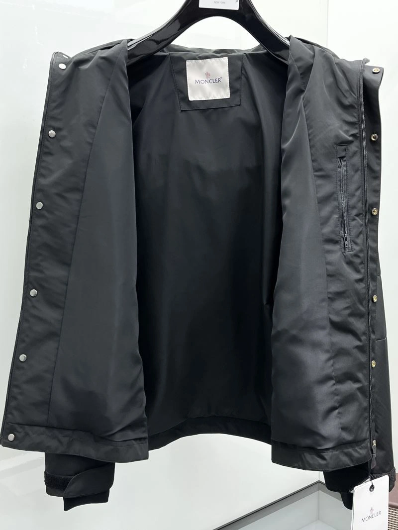 Chic Moncler Outwear 141968