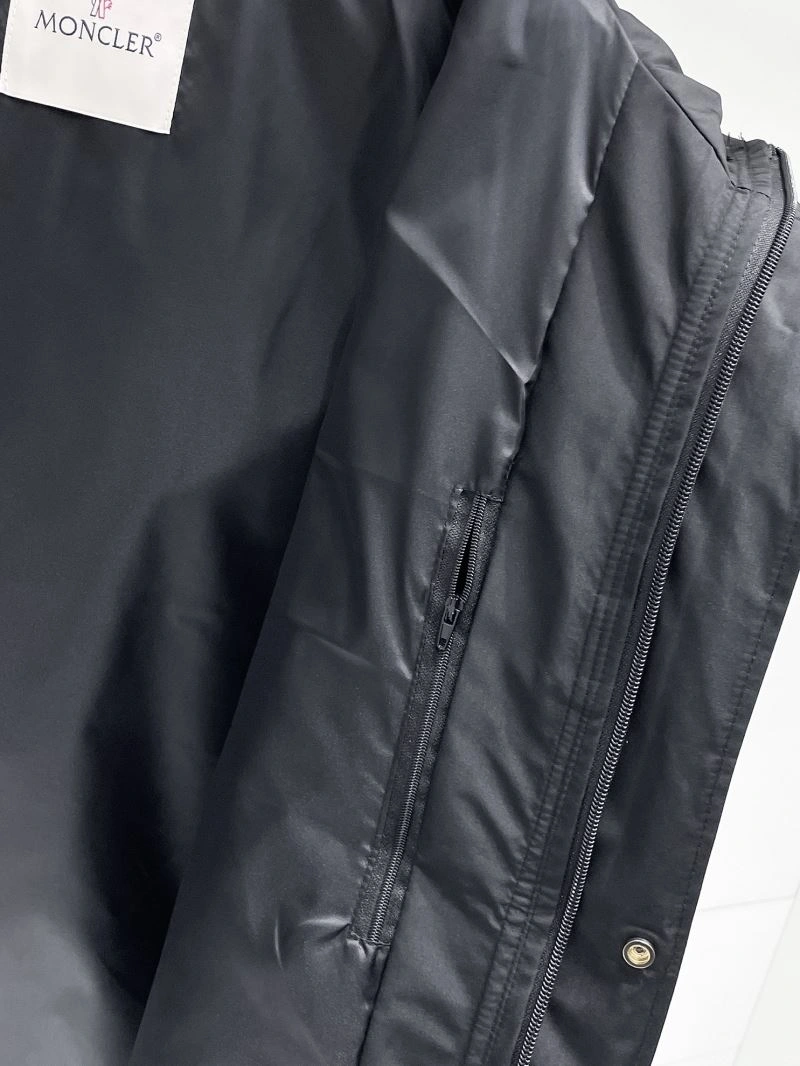 Unisex Moncler Outwear 141951