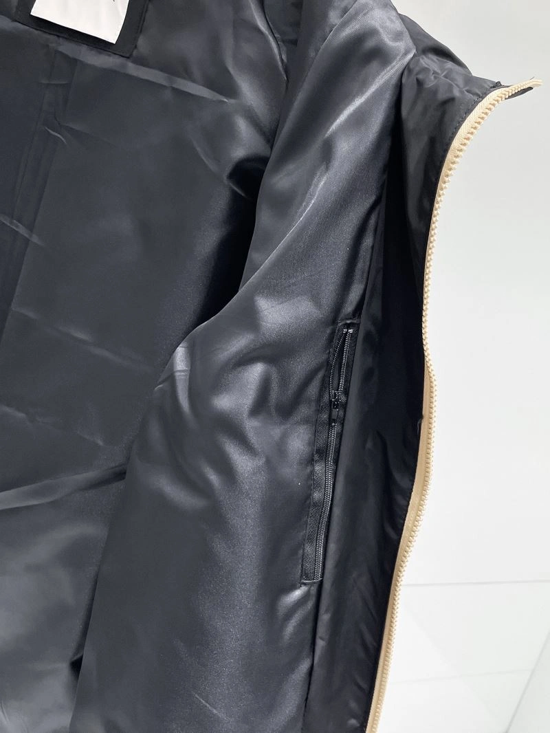 ZeroBulk Moncler Outwear 141960
