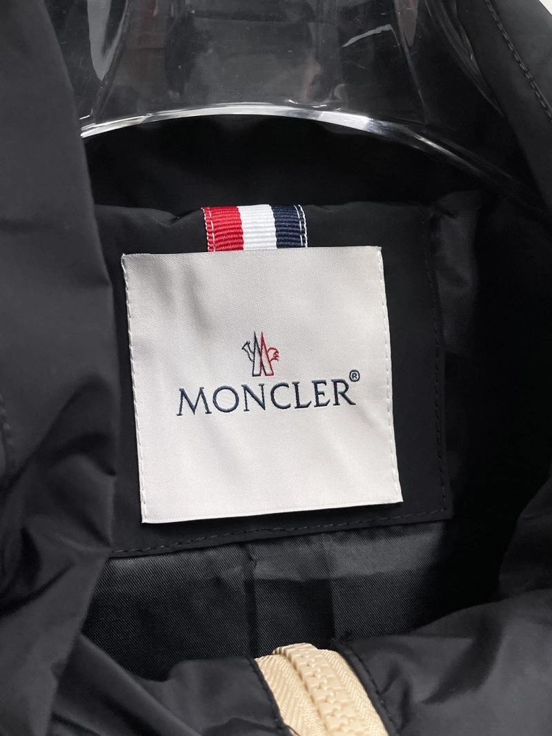 ZeroBulk Moncler Outwear 141960