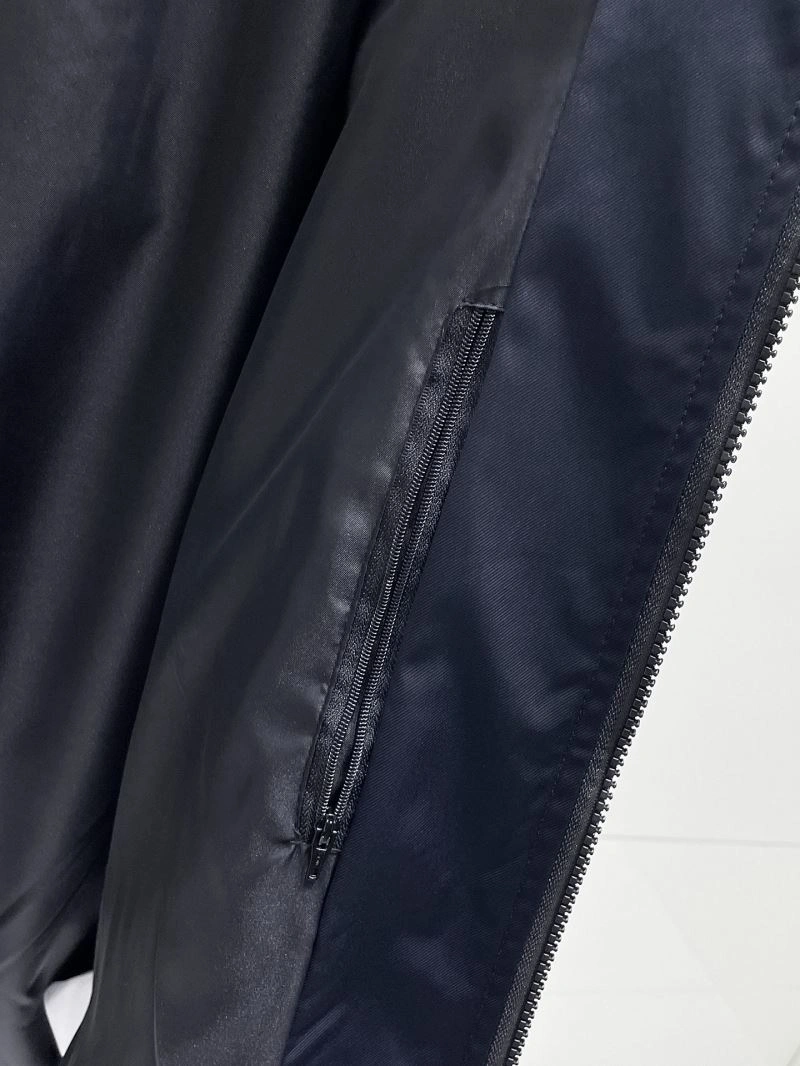 Moncler Outwear Breathable 141963