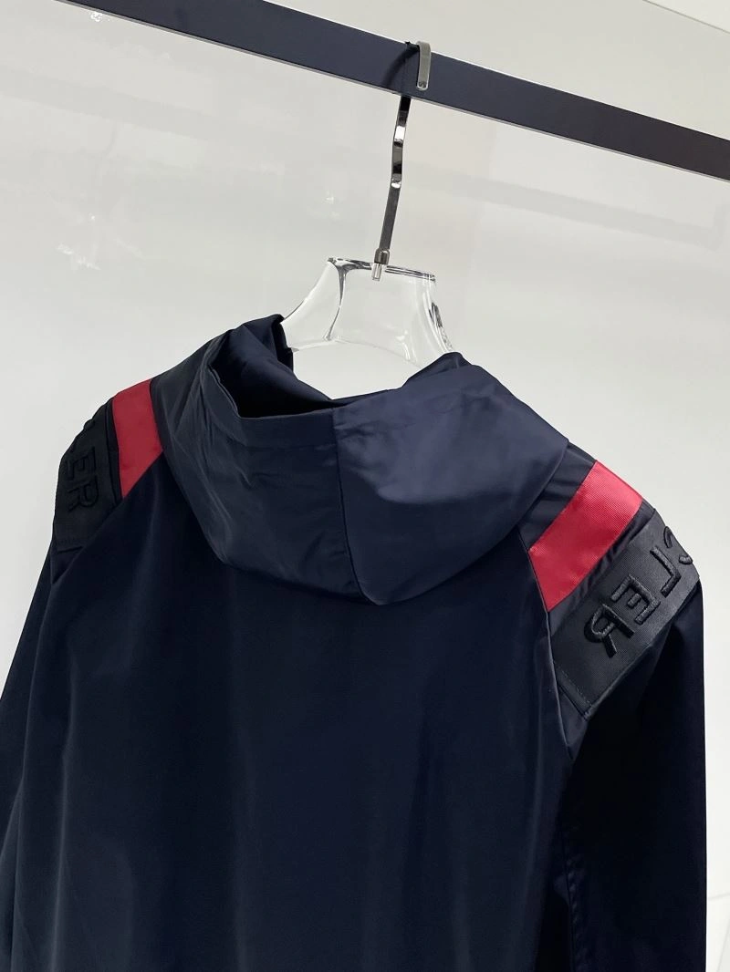 Moncler Outwear Breathable 141963