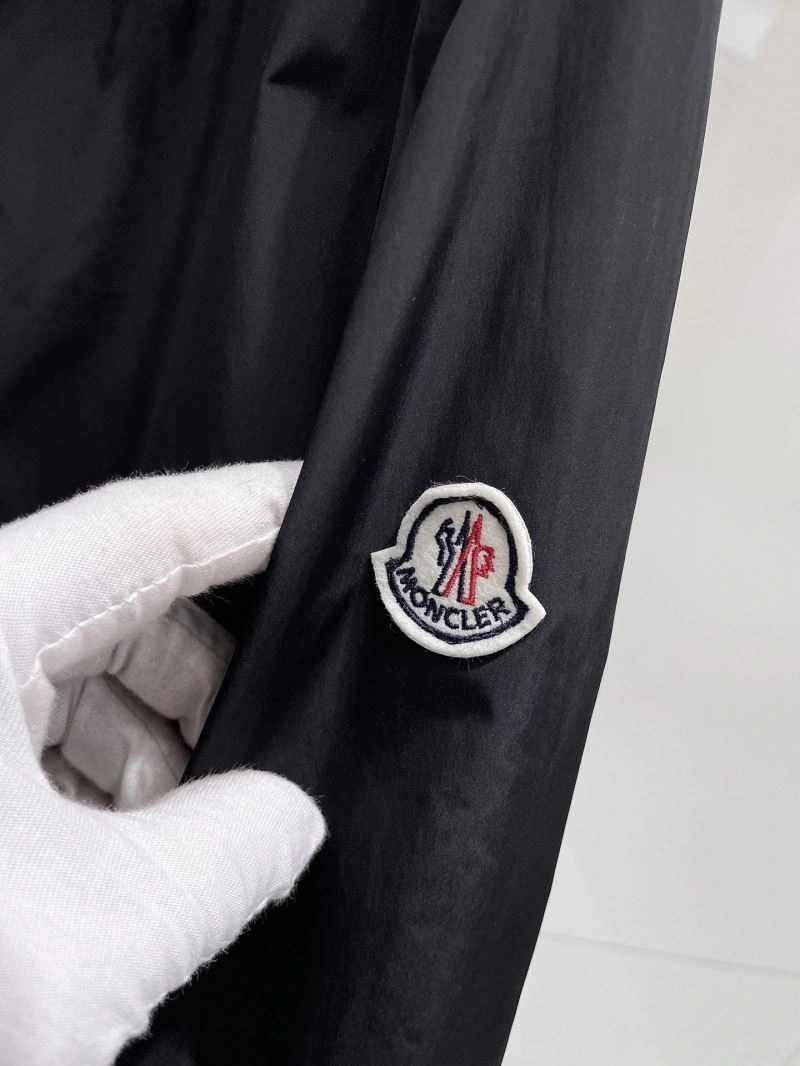 AllSeason Moncler Outwear 141948