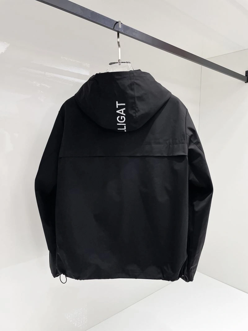 Moncler Outwear TravelReady 141942