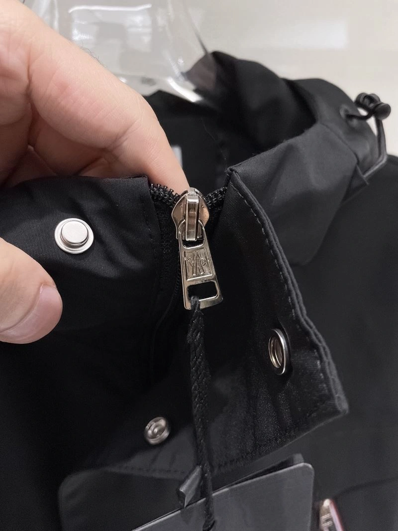 Moncler Outwear TravelReady 141942