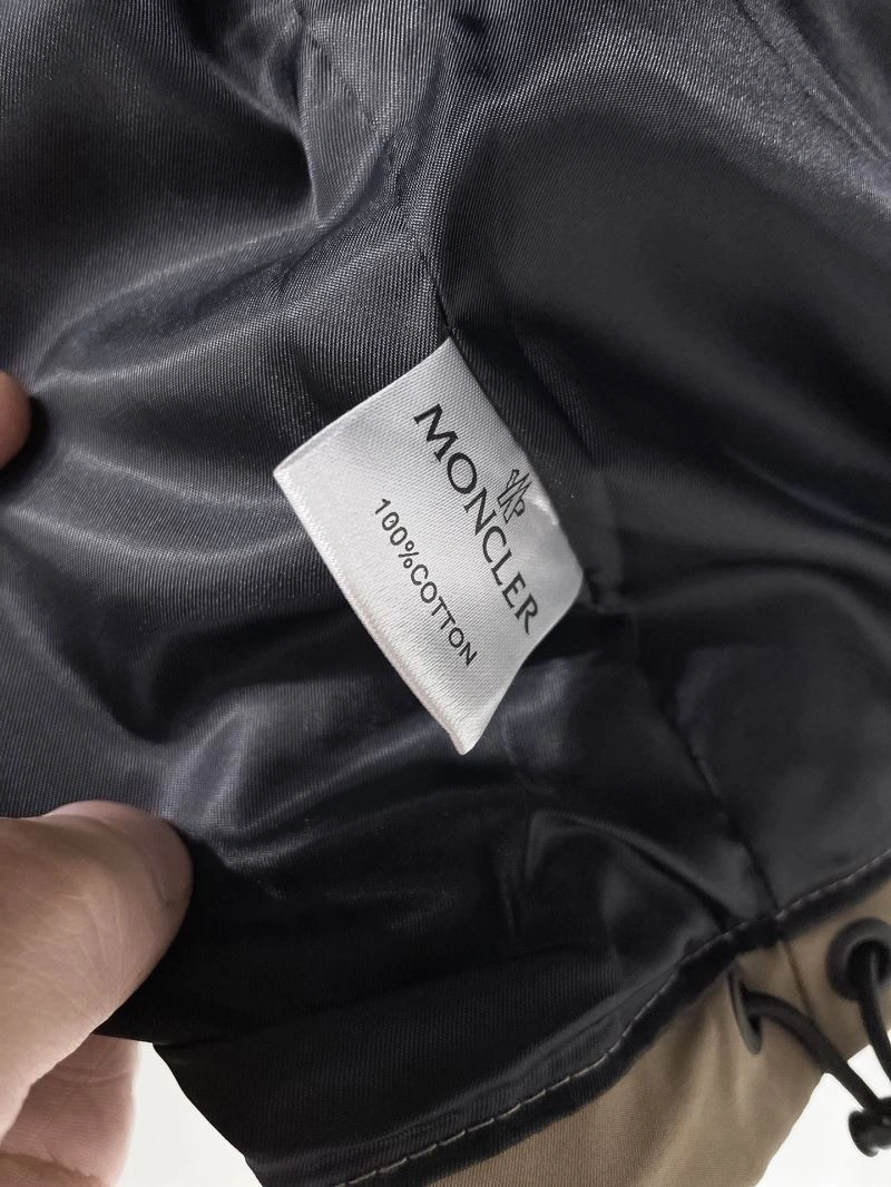 ZipUp Moncler Outwear 141947