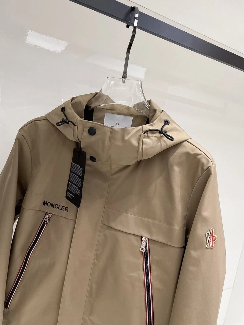 ZipUp Moncler Outwear 141947