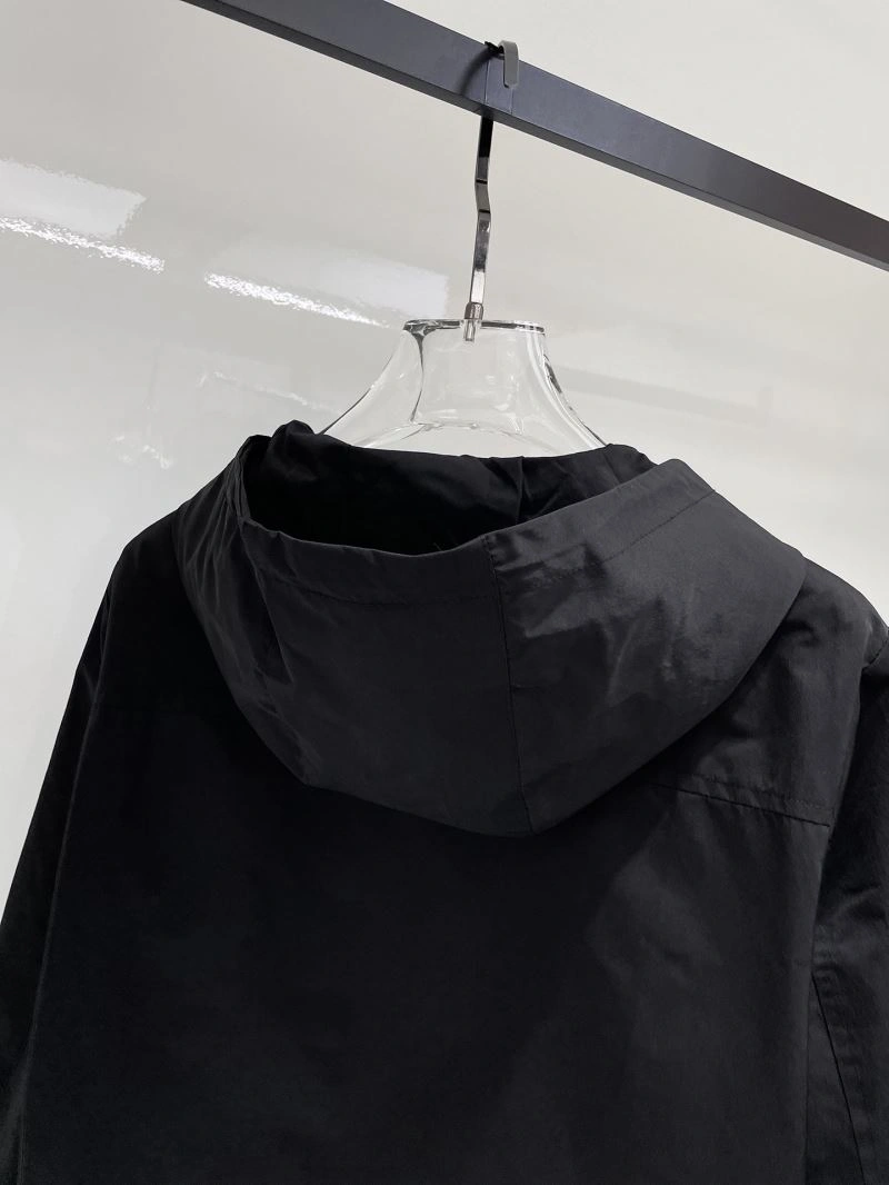 Moncler Outwear Sophisticated 141941