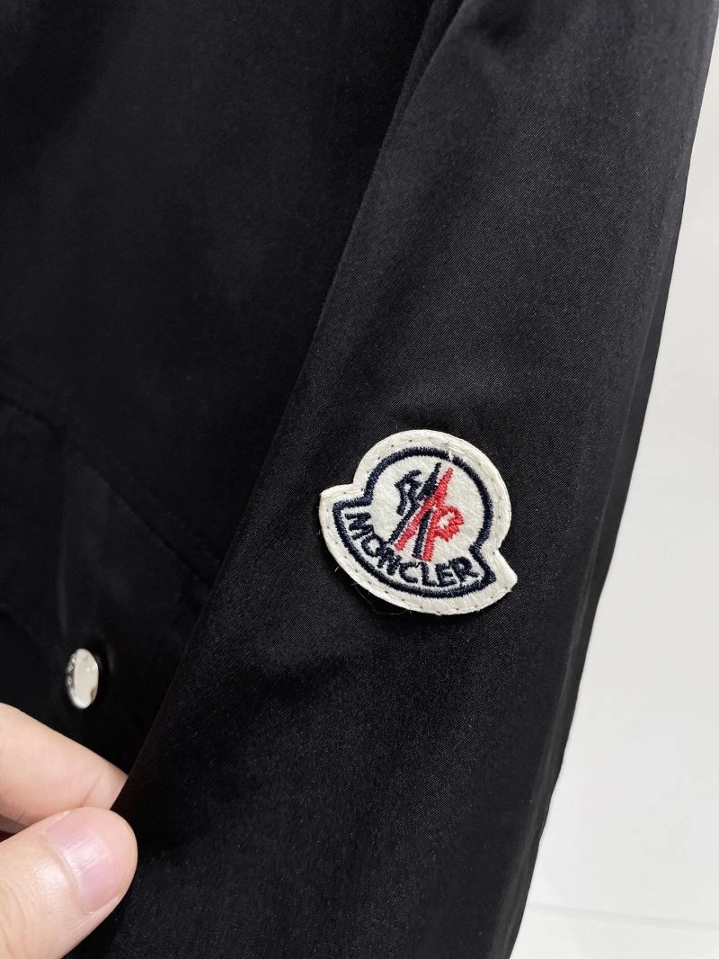 Moncler Outwear Sophisticated 141941