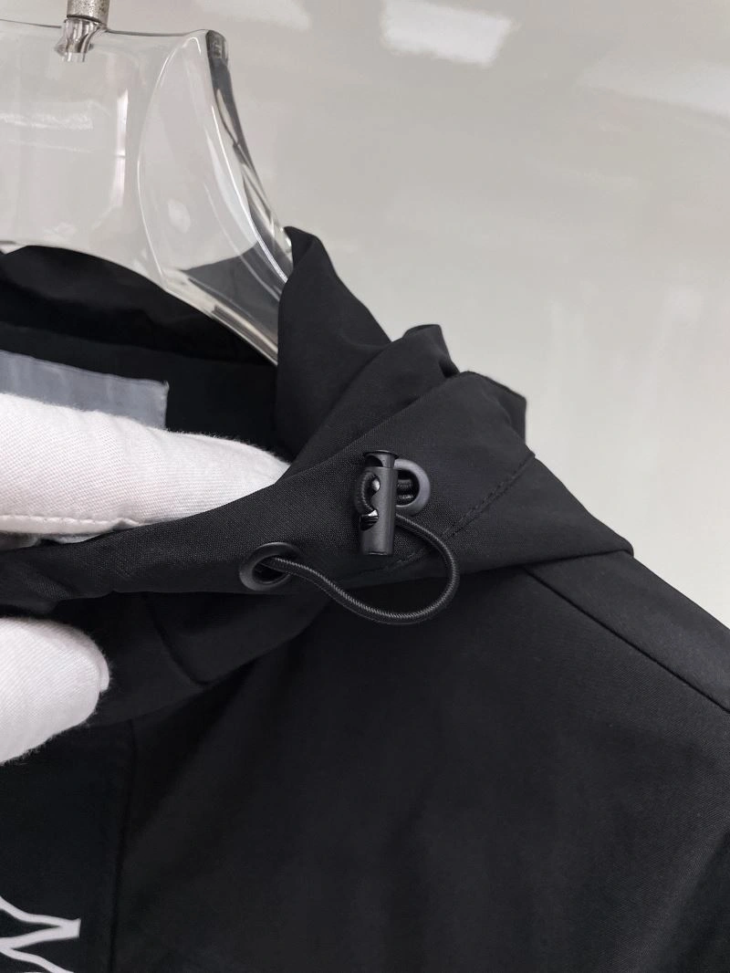 Moncler Outwear FreshLook 141958