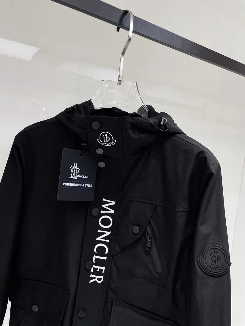 Moncler Outwear FreshLook 141958