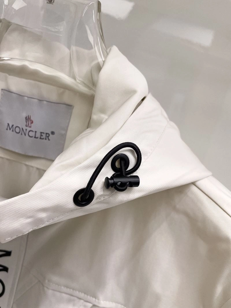 Moncler Outwear TravelReady 141949