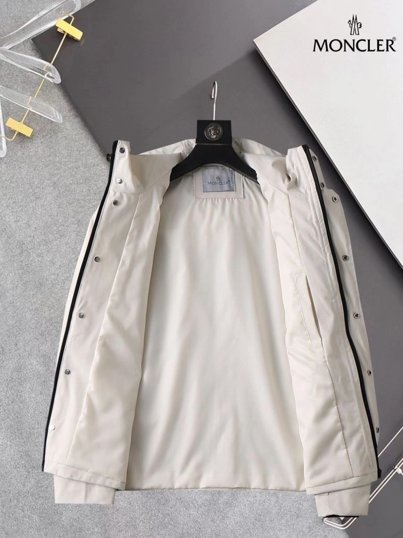 Attractive Moncler Outwear 141940